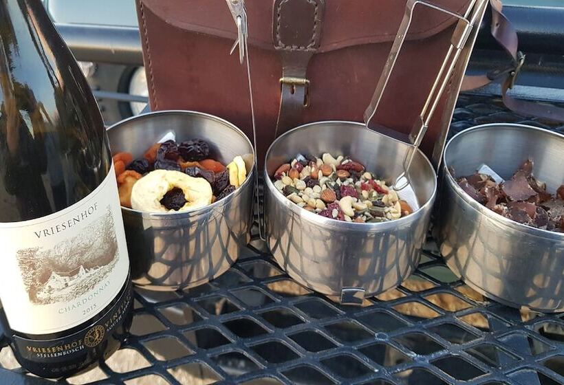 בית מלון כפרי Tutwa Desert Lodge