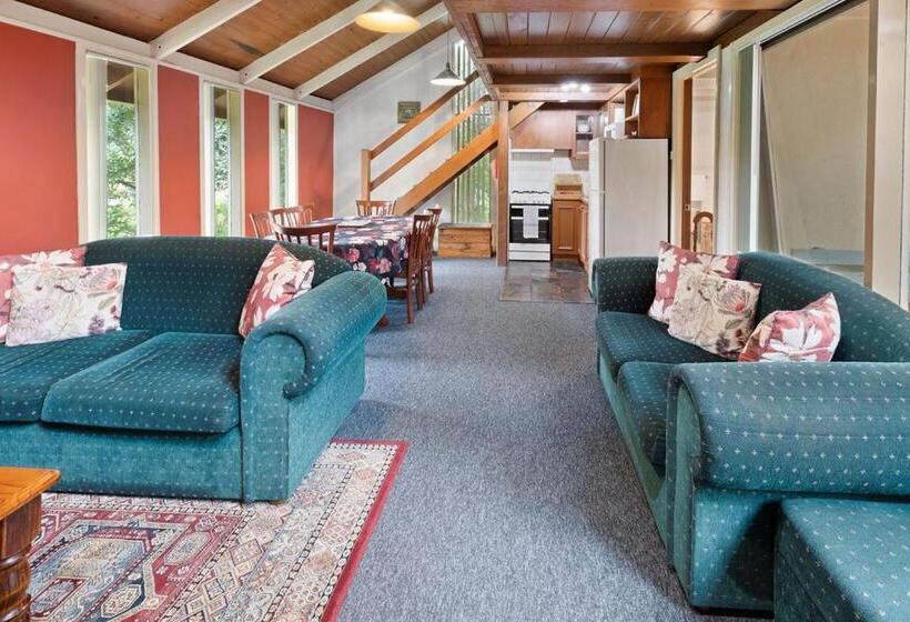 پانسیون Clarendon Chalets