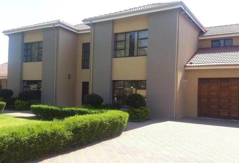 פנסיון Ikaze Guest House
