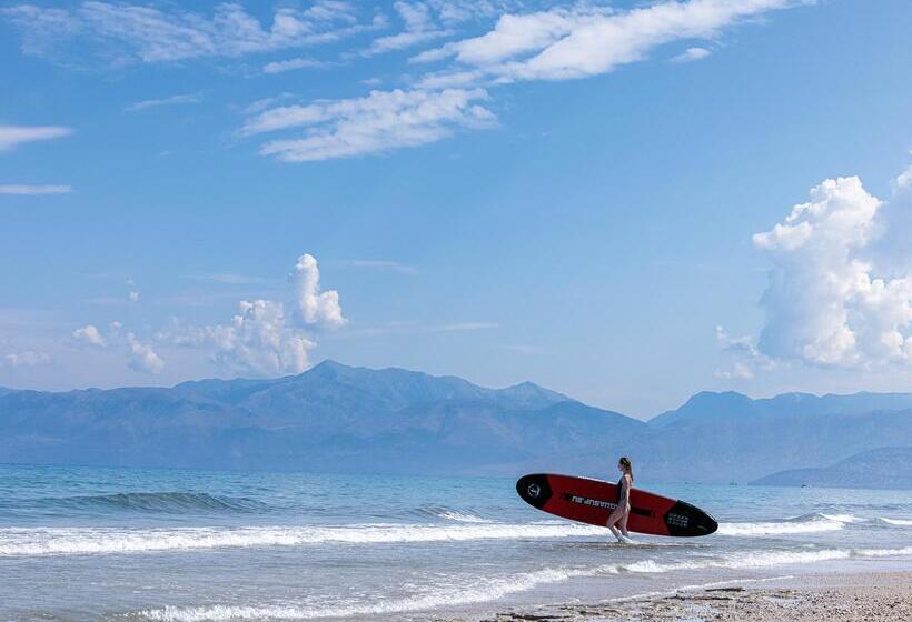استراحتگاه Grecotel Luxme Costa Botanica