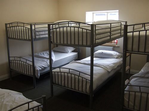 Tomlinson S Cafe & Bunkhouse Hostel