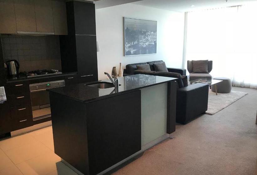 Adelaide Dress Circle Apartments  North Terrace