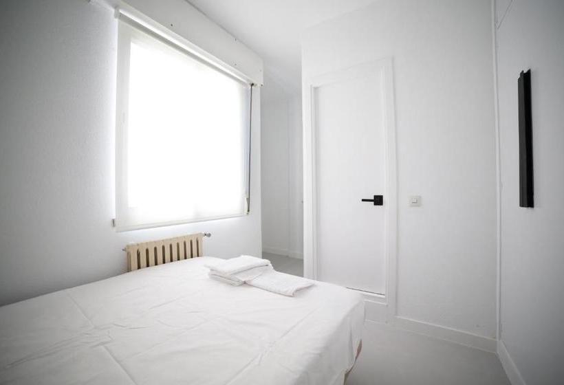 هاستل Wunderhouse  Hostal