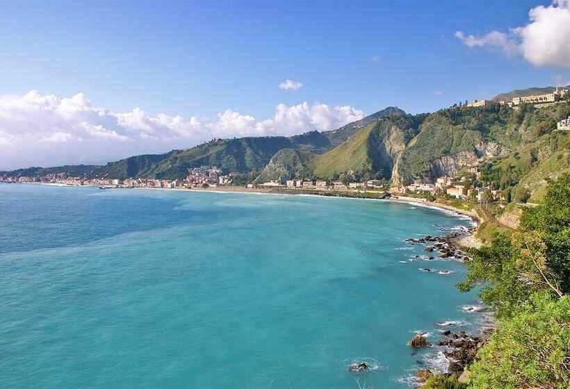 تختخواب و صبحانه New Naxos Village