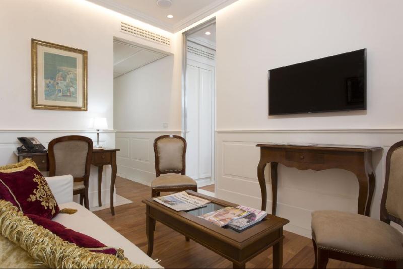 Fotos del hotel Degli Artisti:  6