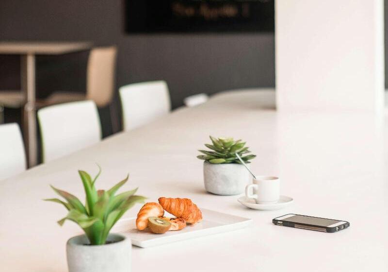 هتل Ibis Styles Toulouse Labège