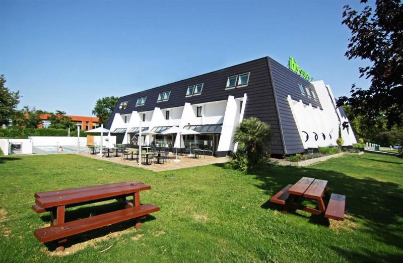 هتل Ibis Styles Toulouse Labège
