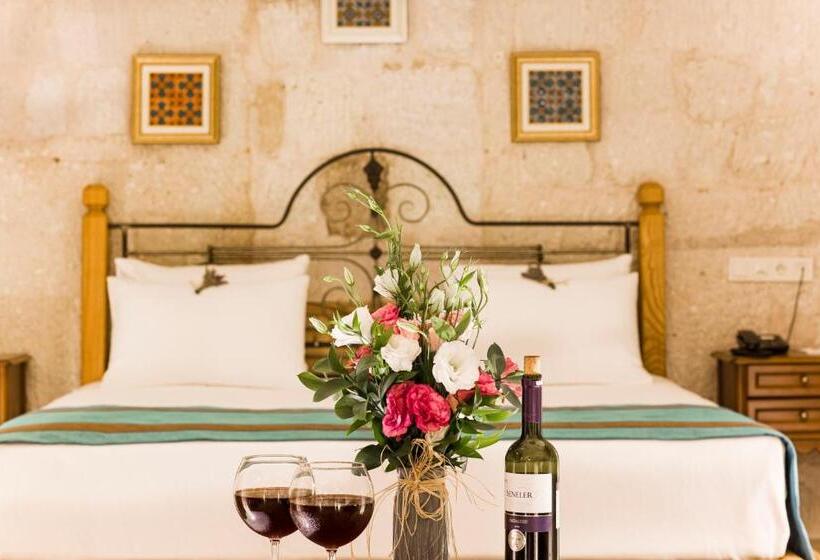هتل Imperial Cave Suites & Spa