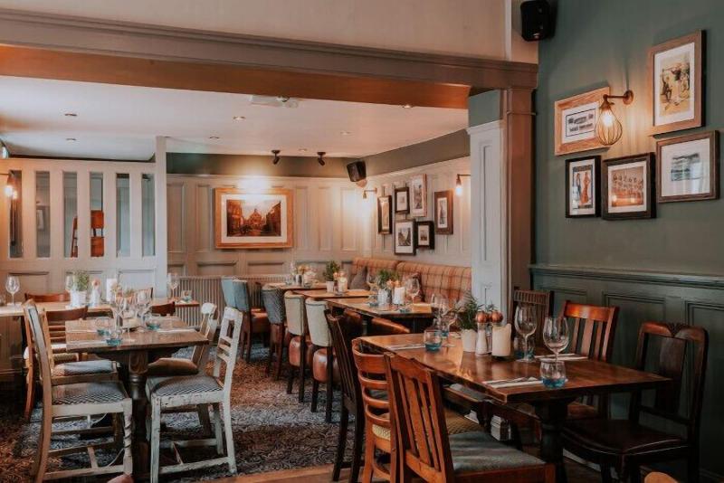 هتل Inn In The Park