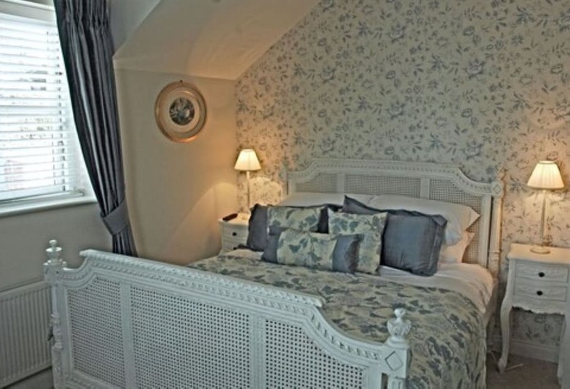 Moyvalley Hotel & Golf Resort