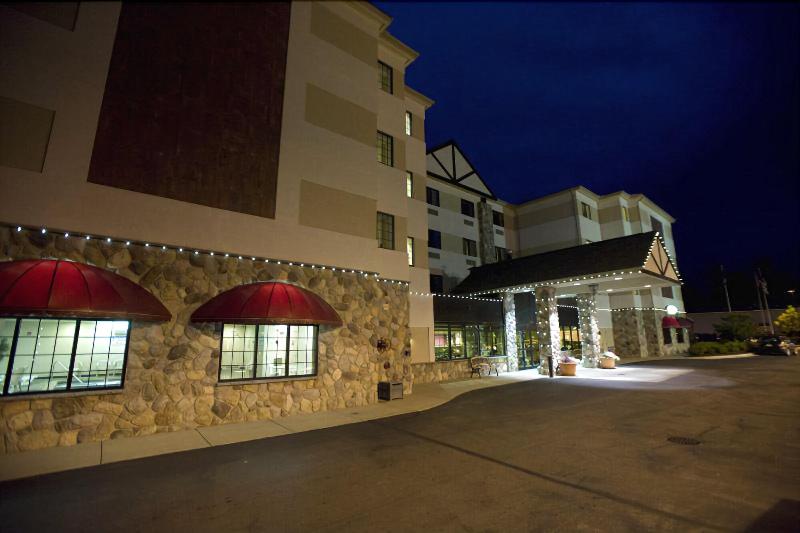 هتل Parkshore Resort