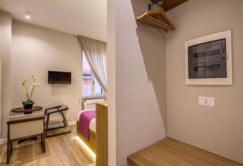 هتل The Spanish Suite Piazza Di Spagna