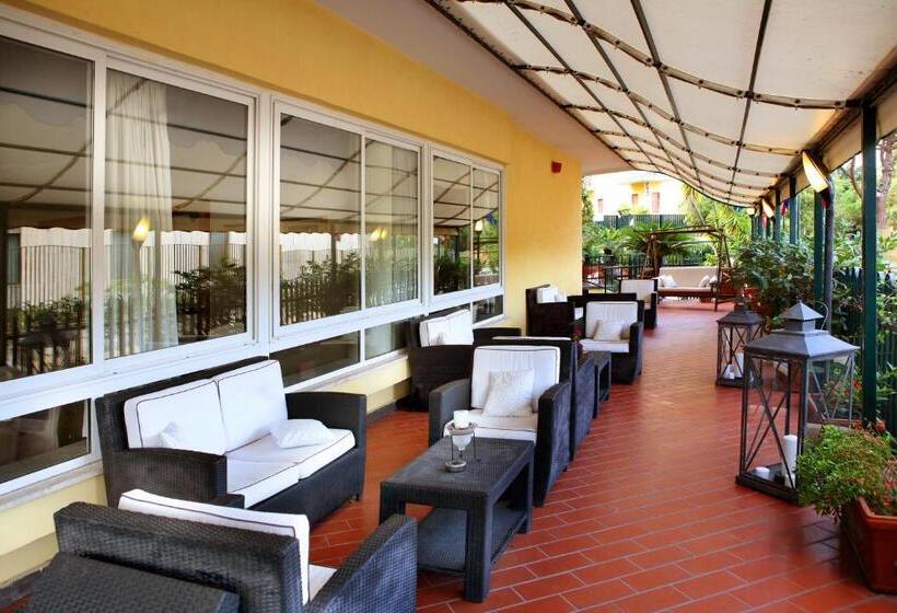 هتل Villa Serena