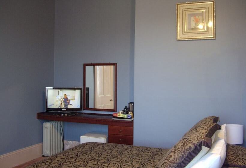 Lucinda B&b