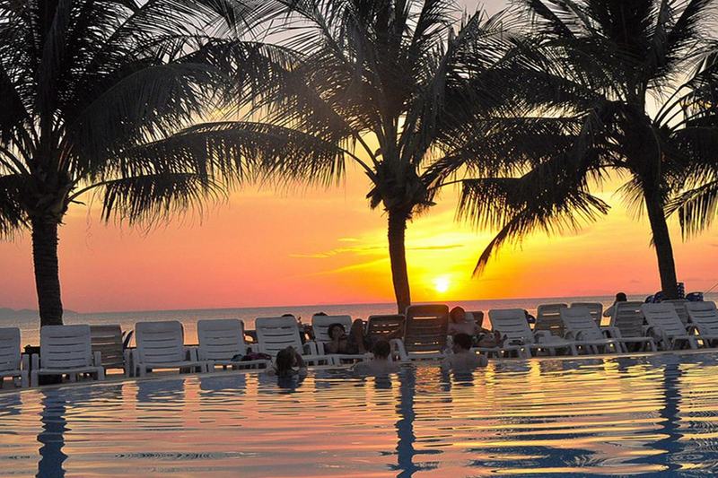 استراحتگاه Coral Bungalows
