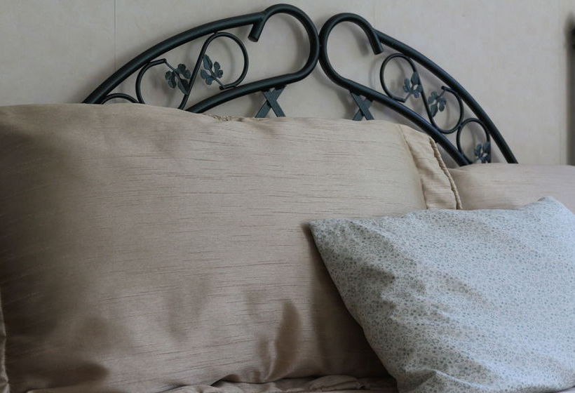 Sleepy Hollow B&b