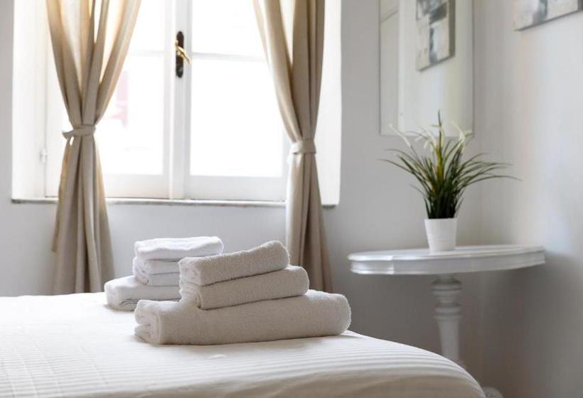 White Terrace Apartment Navona