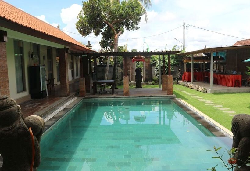 هتل Pondok Tulasi Semaya House