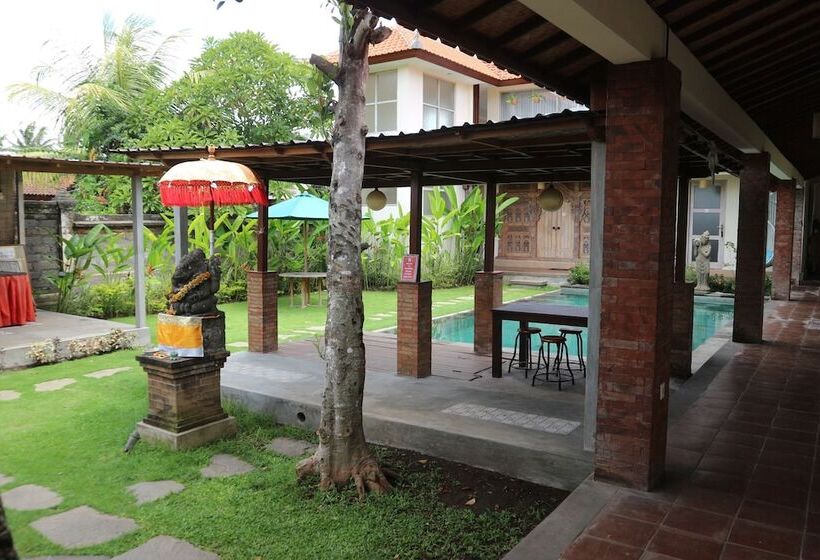 هتل Pondok Tulasi Semaya House