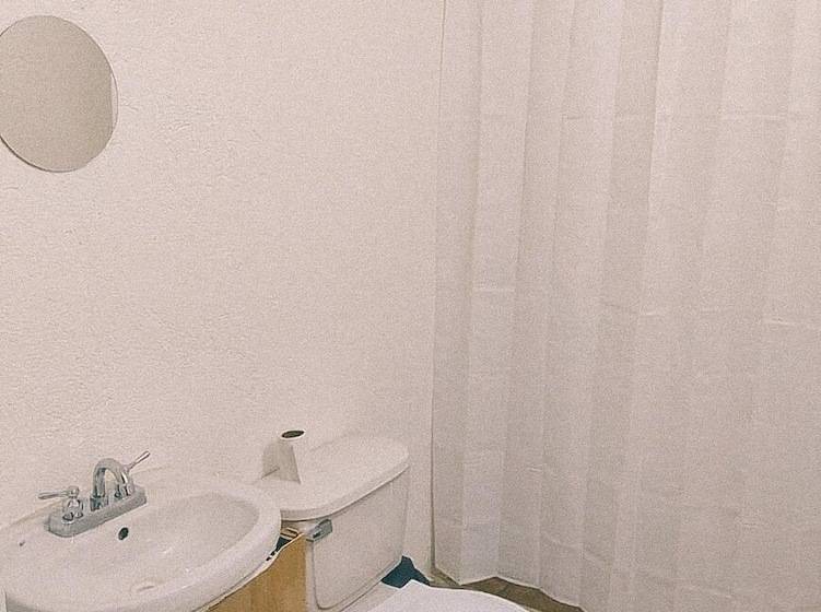 هتل Hostel Casa Maguey