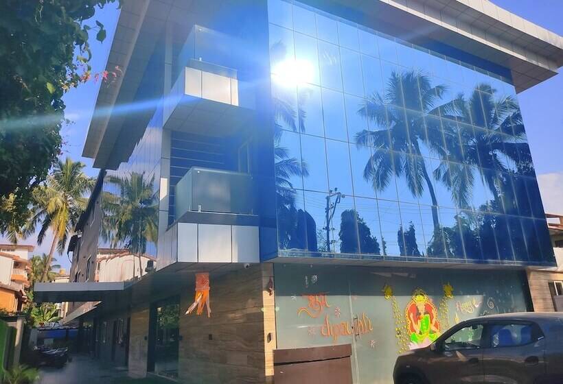 فندق Divan Clarks Inn Goa