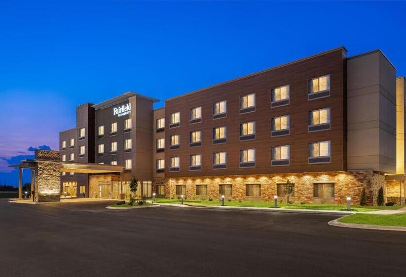 هتل Fairfield By Marriott Inn & Suites Baraboo