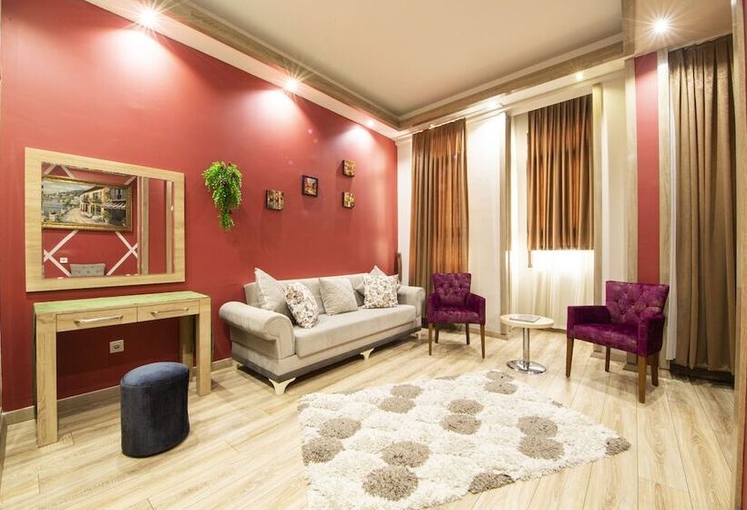 هتل Pera Resort
