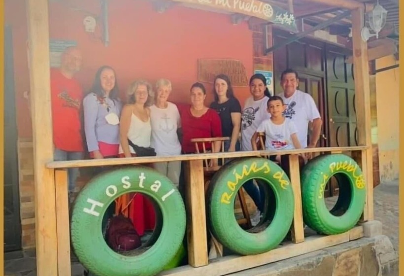 هتل Hostal Raices De Mi Pueblo