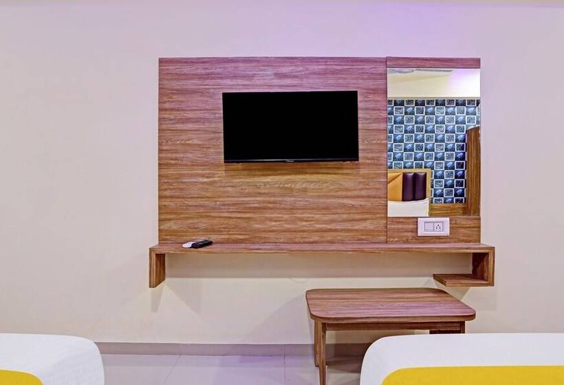 Itsy Hotels Rk Palace
