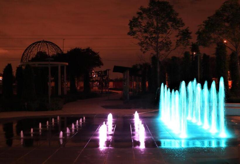 فندق Ksl Esplanade