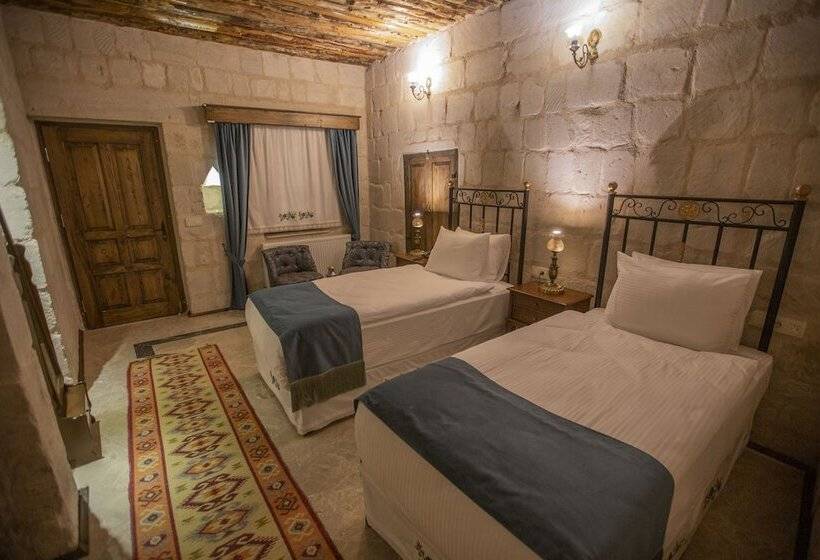 Отель Lavender Cave