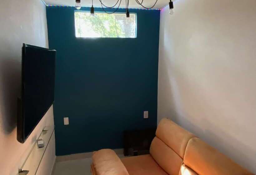 בית מלון כפרי Magnolias Jardin & Boutique Suites