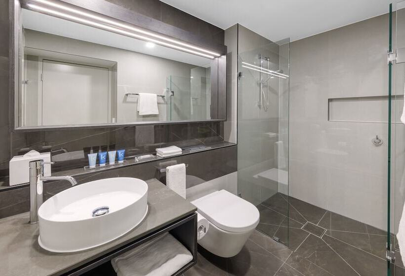 هتل Meriton Suites Melbourne