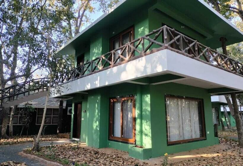 فندق Nirmal Chhaya Nature Resort
