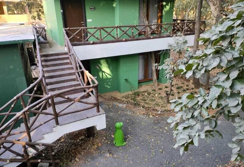 فندق Nirmal Chhaya Nature Resort