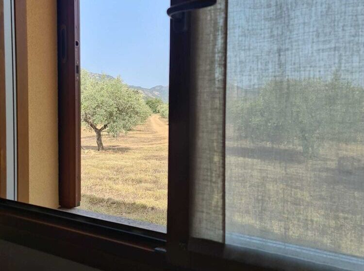 هتل روستایی Agriturismo Corte Degli Ulivi