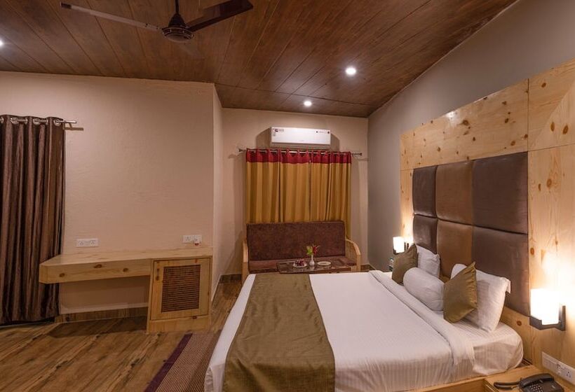 فندق The Tattwaa Corbett Spa & Resort