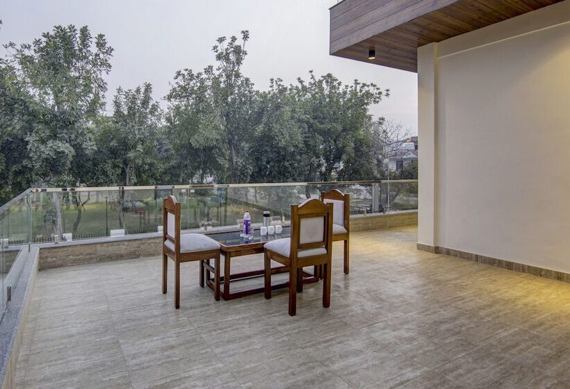 בית מלון כפרי Treebo Sai Village, Manesar