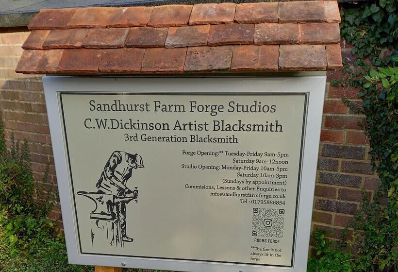 צימר Sandhurst Farm Forge