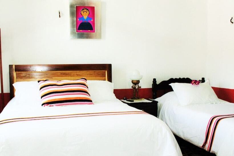 تختخواب و صبحانه Casa De Zari