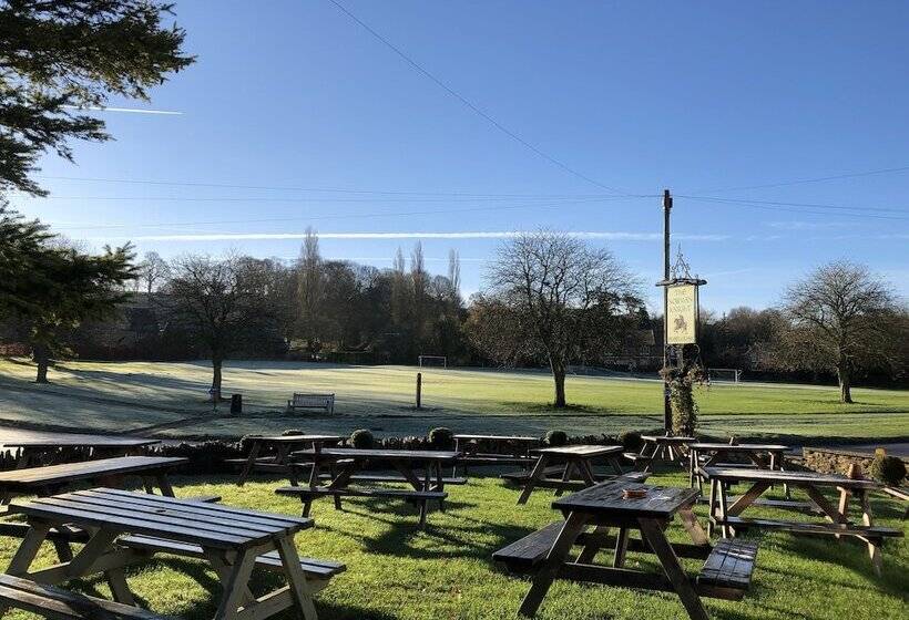 여관 The Norman Knight Whichford
