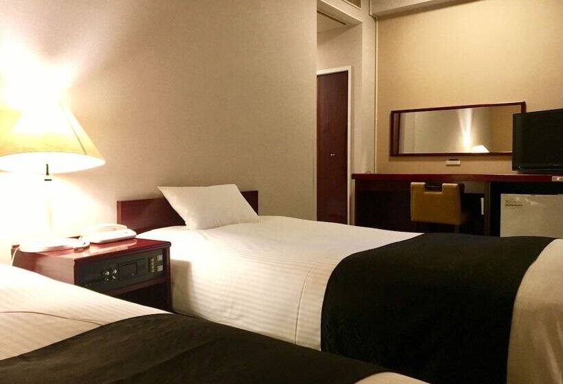 Apa Hotel Tsubame Sanjo Ekimae