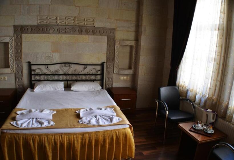 هتل Cappadocia Stone Palace