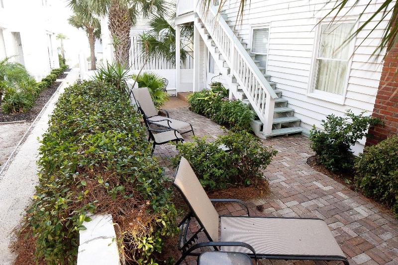 هتل Desoto Beach Gardens