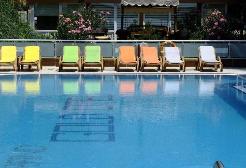 Fotos del hotel Grand Gold:  43