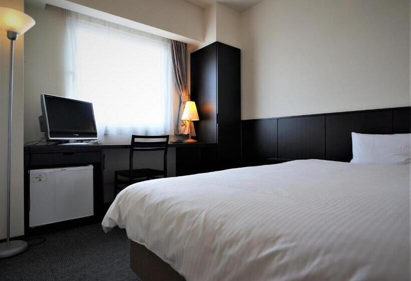 Green Rich Hotel Tosu Ekimae