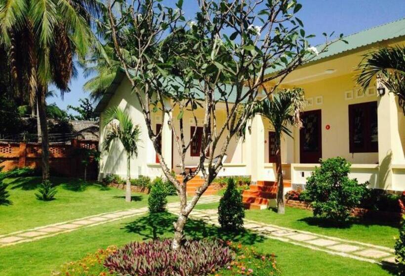 Herbal Hotel & Spa