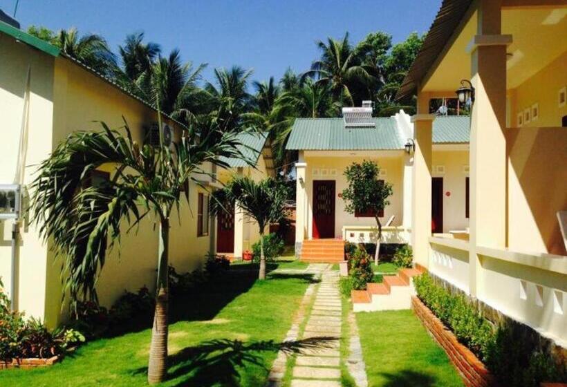 Herbal Hotel & Spa