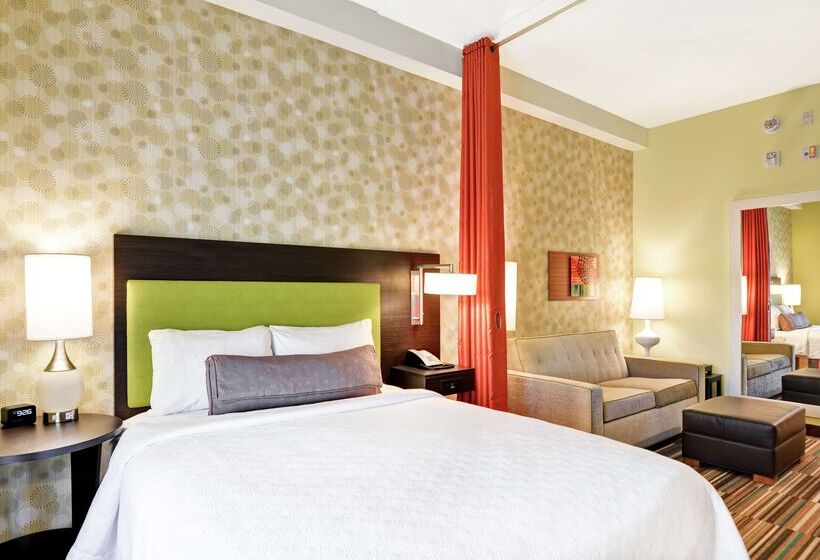 هتل Home2 Suites By Hilton Charlotte Airport