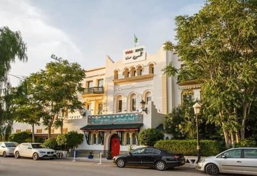 هتل Hôtel Kerdada